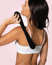 Load image into Gallery viewer, Loving Tan Easy to Reach Back Applicator