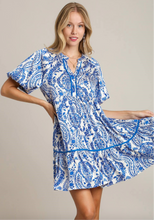 Load image into Gallery viewer, Blue Satin Split Neck Button Dress
