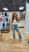 Load image into Gallery viewer, (In Store) RISEN High Waist Distressed Frayed Hem Cropped Straight Jeans
