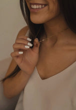 Load image into Gallery viewer, Do Not Worry Necklace
