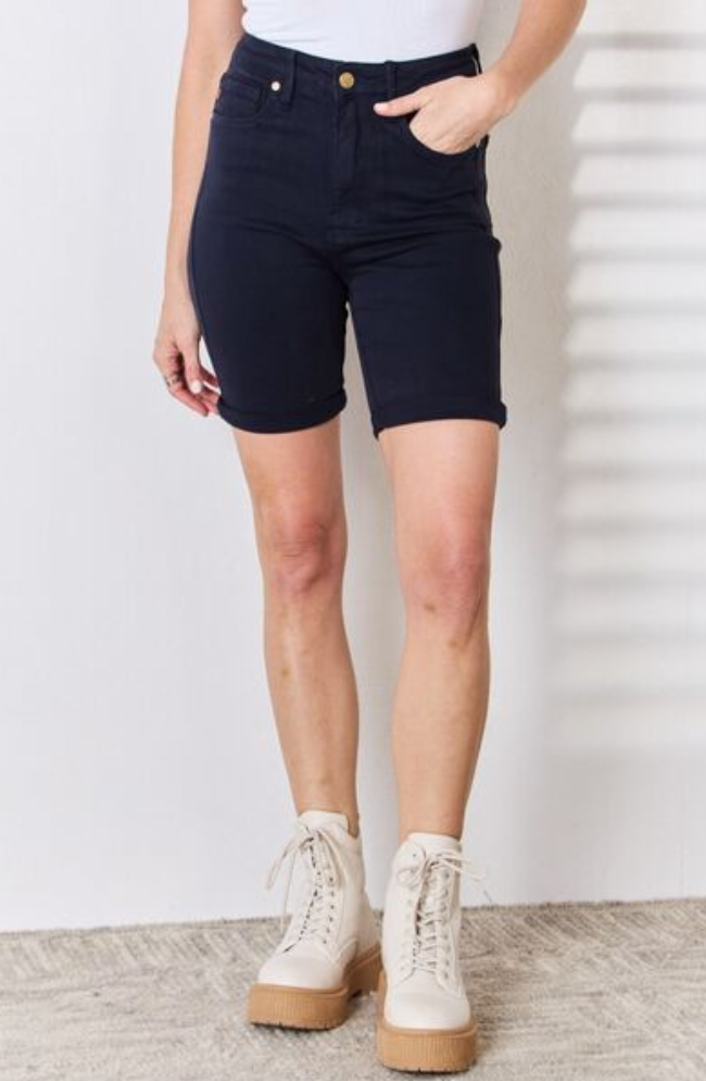 (In-Store) Judy Blue Full Size High Waist Tummy Control Bermuda Shorts