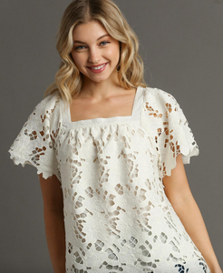 White Lace Short Sleeve Blouse