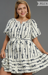 Bow Ribbon Print Dress (Plus)