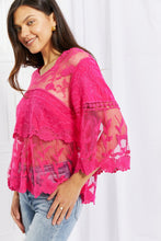 Load image into Gallery viewer, Davi &amp; Dani Full Size Lace Oasis Top
