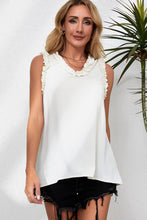 Load image into Gallery viewer, Frilled Trim V-Neck Textured Tank
